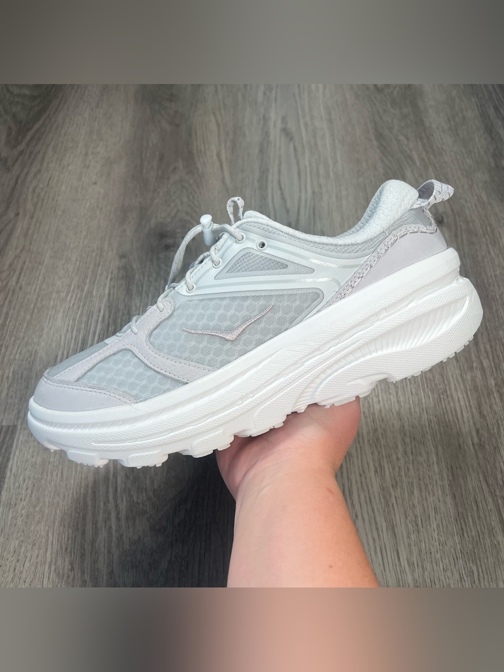 NEW Hoka One One Bondi B3LS Sneakers Shoes 1155351-CYWH Mens Size 10.5 Grey